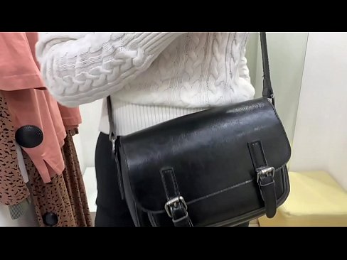 ❤️ Masturbación pública de la joven zorra FeralBerry con un consolador en el probador ❤ Super porno en es.befuck-net.ru ❌️